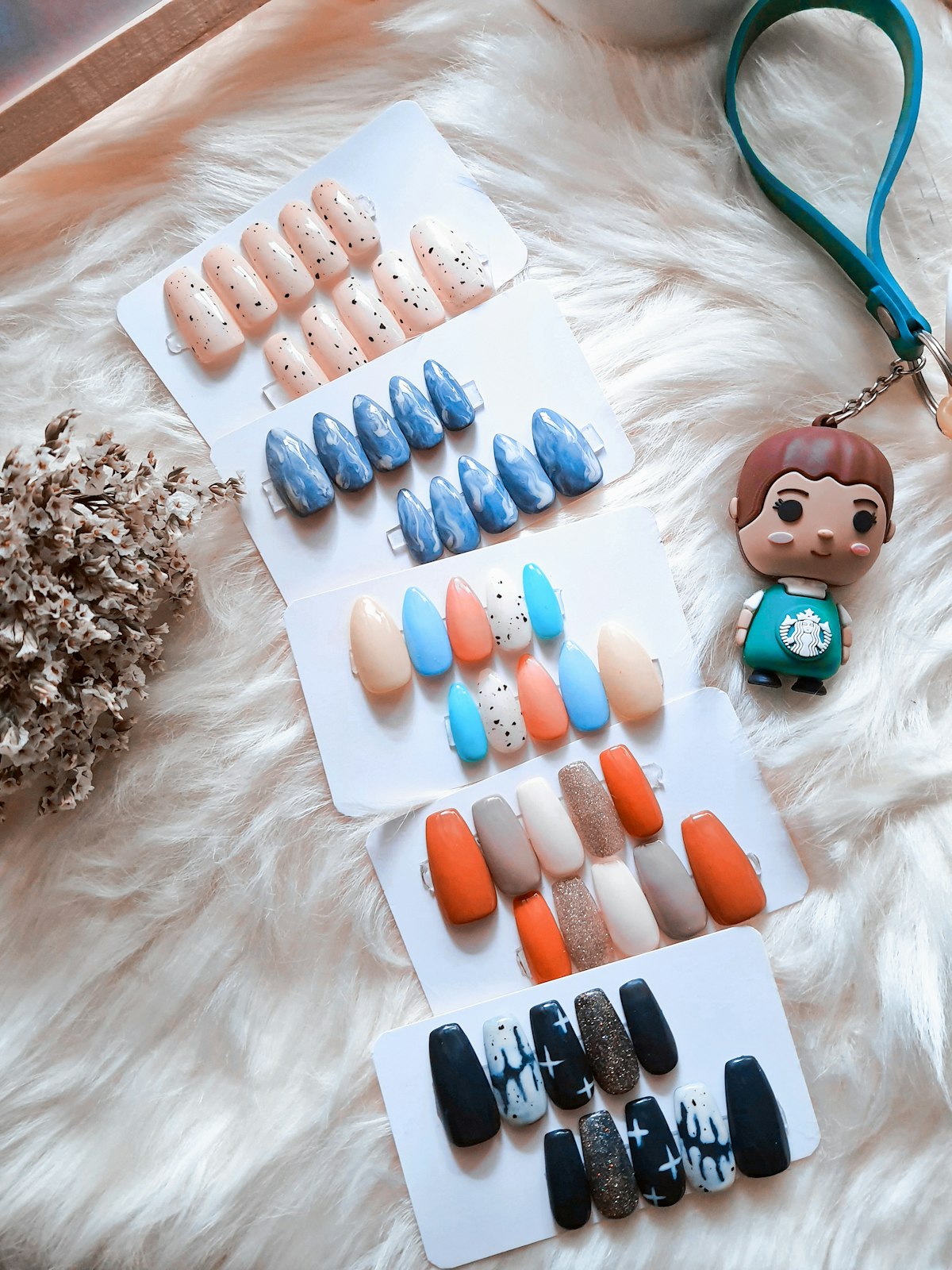 The Best LED & UV Nail Lamps: Buyer’s Guide & Curing Science